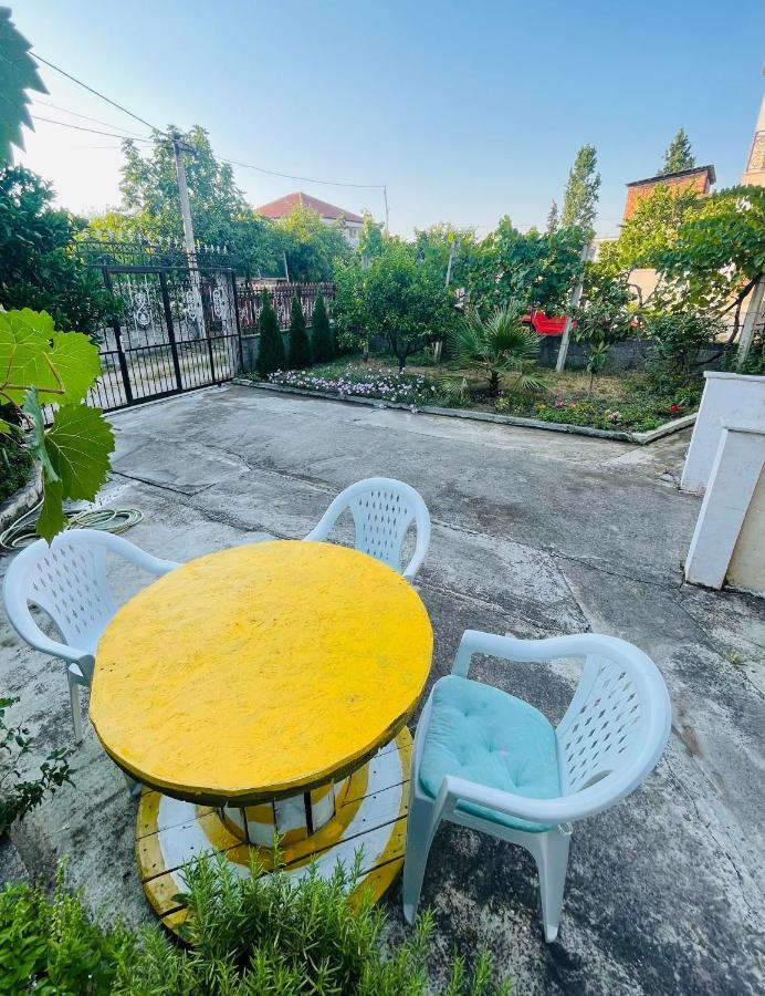 Baka Guest House Дуррес Экстерьер фото